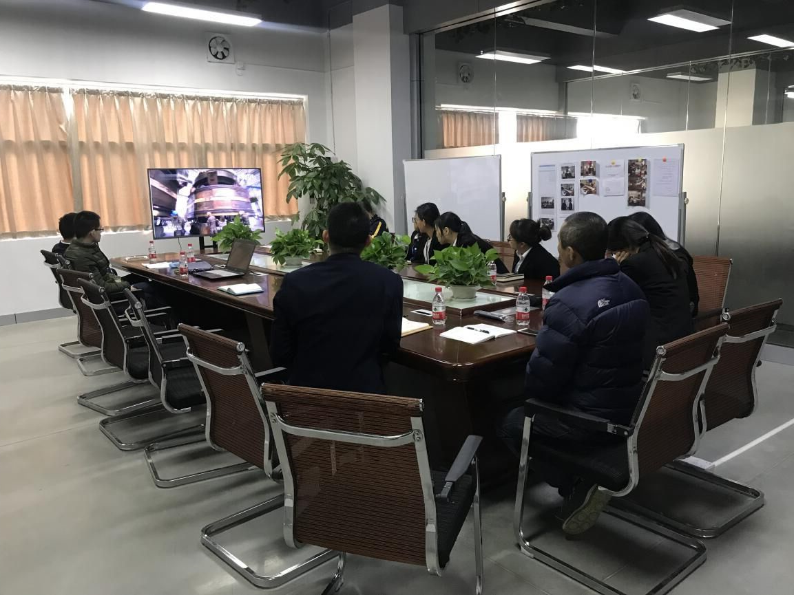 杏彩平台
党支部组织观看《超级工程》·中国桥纪录片